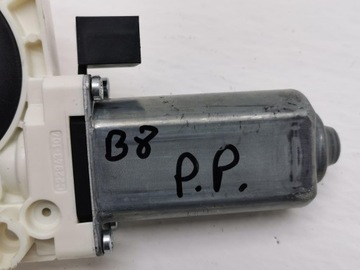 MOTOREK OKNO PRAVÝ PŘEDNÍ VW PASSAT B8 14-22 EU