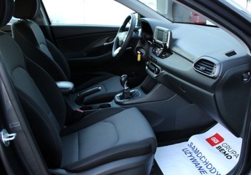 Hyundai i30 II Wagon Facelifting 1.4 MPI 100KM 2017 Hyundai i30 1.4 MPI 100KM Classic Czujniki parkowania SalonPL FVmarza 1.4, zdjęcie 15