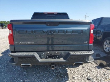 Chevrolet Silverado II 2020 Chevrolet Silverado K1500 Lt Trail Boss 2020 5.3 Benzyna 355KM, zdjęcie 2