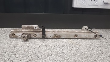 9186836 Listwa wtryskowa Volvo S80 V70 2.4