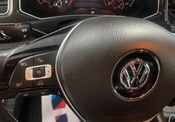 Volkswagen T-Roc I SUV 1.5 TSI ACT 150KM 2018 Volkswagen T-Roc Gwarancja Bezwypadkowy Oplacony 1.5 Benzyna 150KM, zdjęcie 17