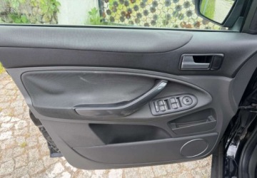 Ford Kuga I 2011 Ford Kuga Ford Kuga 2.0 TDCi Titanium MPS6 2.0 Diesel 140KM, zdjęcie 35