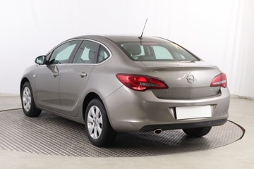 Opel Astra J Sedan 1.4 Turbo ECOTEC 140KM 2016 Opel Astra 1.4 T, Salon Polska, 1. Właściciel, zdjęcie 3