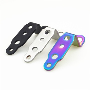 Держатели пластин для галогенных указателей поворота 2 шт.