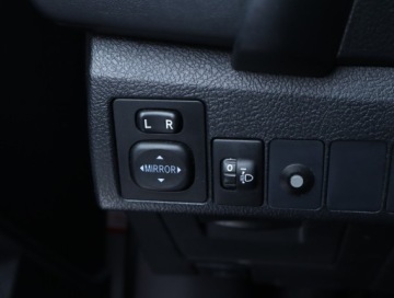 Toyota Auris II Touring Sports Facelifting 1.6 Valvematic 132KM 2016 Toyota Auris 1.6 Valvematic, Salon Polska, Klima, zdjęcie 19