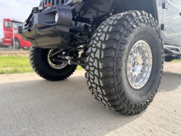 Jeep Gladiator 2026 Jeep Gladiator Mojave X Crew Cab Medium Bed 2026 3.6 Benzyna 285KM, zdjęcie 1