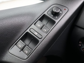 Volkswagen Tiguan I SUV Facelifting 1.4 TSI BlueMotion 122KM 2012 VW Tiguan 1.4 TSI, Salon Polska, Xenon, Bi-Xenon, zdjęcie 15