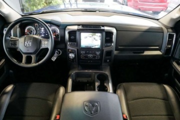 Dodge Ram IV 5.7 V8 390KM 2017 Dodge RAM 1500 4x4 5.7HEMI 390KM KamCof NaviPL Skory El.fotel Skl.lustra, zdjęcie 19