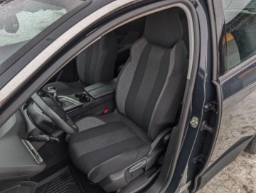 Peugeot 3008 II Crossover 1.2 PureTech 130KM 2020 Peugeot 3008 Navi Ledy Klima Alu Serwis Gwarancja 1.2 Benzyna 130KM, zdjęcie 22