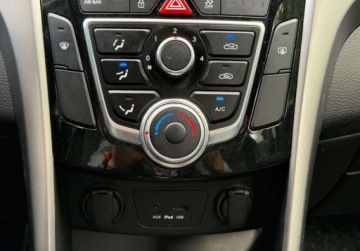 Hyundai i30 II Wagon 1.4 CVVT 100KM 2014 Hyundai i30 1,4 100KM Klima Kamera Navi Bezwypadkowy SERWIS Super Stan 1.4, zdjęcie 18