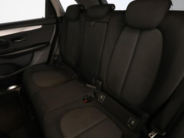 BMW Seria 2 F22-F23-F45-F46 Gran Tourer 218d 150KM 2015 BMW 218 2.0d Automat Advantage Panorama Navi, zdjęcie 16