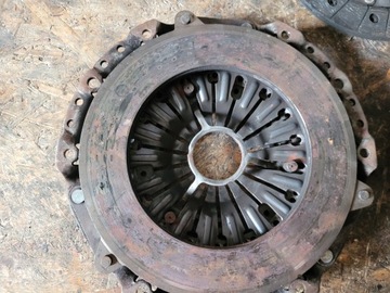 BMW F20 F21 F30 F32 KOLO DVOUHMOTNÉ 2.0D N47 3230787 763727901