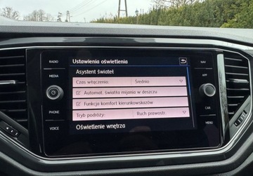 Volkswagen T-Roc I SUV 1.5 TSI ACT 150KM 2019 Volkswagen T-Roc 1,5 Sport Panorama Full Led Skora Alu18 Virtual Navi Blis, zdjęcie 30