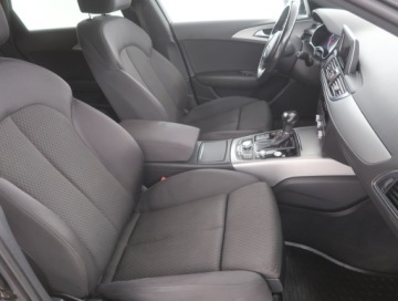 Audi A6 C7 Limousine 2.0 TDI 177KM 2013 Audi A6 2.0 TDI, 174 KM, Automat, Navi, Xenon, zdjęcie 8