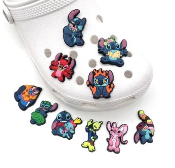 PINY PRZYPINKI DO BUTÓW CHARMS CROCS WPINKI LILO & STITCH DISNEY 22 sztuk