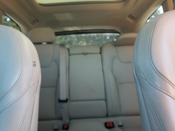 Volvo XC60 II 2022 Volvo XC 60 b5 inscripton, 2022r., 2.0L 2.0 Benzyna 247KM, zdjęcie 9