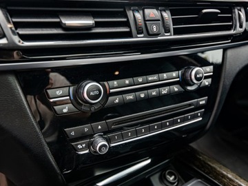 BMW X5 F15 SUV xDrive40d 313KM 2014 BMW X5 xDrive40d 313KM, zdjęcie 23