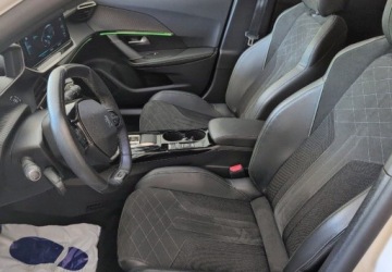 Peugeot 2008 II e-SUV Elektryczny 50kWh 136KM 2022 Peugeot 2008 e-2008 GT Pack SalonPL FVat Zadbany Serwisowany Bogata Wersja, zdjęcie 29