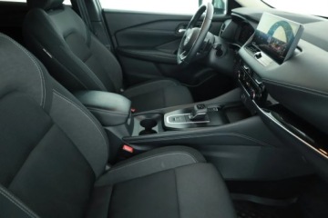 Nissan Qashqai III Crossover 1.3 DIG-T MHEV 158KM 2023 Nissan Qashqai 1.3 DIG-T MHEV, Salon Polska, zdjęcie 6