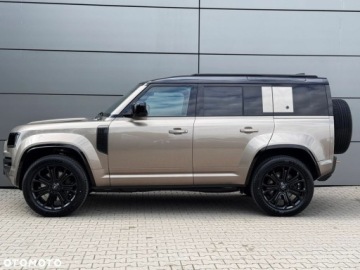 Land Rover Defender IV (L663) 2025 Land Rover Defender Land Rover Defender 4.4 P635 V8 mHEV Octa 4.4 Hybryda, zdjęcie 5