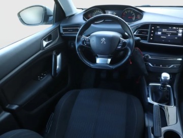 Peugeot 308 II SW 1.2 PureTech 130KM 2015 Peugeot 308 1.2 PureTech, Salon Polska, Navi, zdjęcie 6