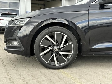 Skoda Octavia IV Kombi 2.0 TDI 150KM 2021 Skoda Octavia 2.0TDI 150KM Style DSG l Hak, LED Ma, zdjęcie 35