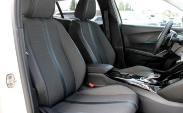 Peugeot 2008 II SUV 1.2 PureTech 130KM 2022 Peugeot 2008 1.2 PureTech Allure SS EAT8 130KM SalonPL Gwarancja od RiA, zdjęcie 26