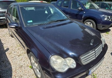Mercedes Klasa C W203 Sedan W203 2.1 (C 220 CDI) 150KM 2006 Mercedes-Benz Klasa C Mercedes C220 CDI Zarejestrowany 2.1 Diesel 150KM, zdjęcie 4