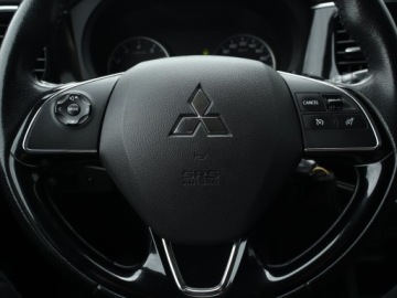 Mitsubishi Outlander III SUV Facelifting 2015 2.0 MIVEC 150KM 2016 Mitsubishi Outlander 2.0, Salon Polska, zdjęcie 16