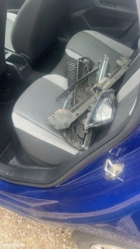 Seat Ibiza V Hatchback 5d 1.0 TSI 115KM 2019 Seat Ibiza 1.0 benzyna 115 koni, lekko uszkodzony, zdjęcie 6