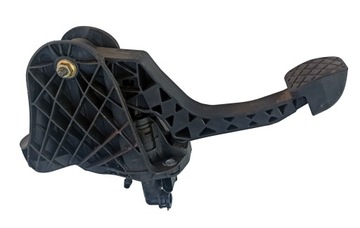 VW GOLF V 1.6MPi 03-09 PEDAŁ SPRZĘGŁA POMPKA EUR