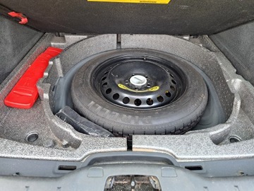 VOLVO V50 S40 II C30 C70 04-12 DOJEZDOVDOJEZDOVÉ KOLO REZERVY R16 5X108 125/85