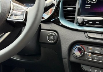 Kia XCeed 2025 Kia XCeed MY26 wersja TRIBUTE WINTER dostepny od reki w kolorze WOLF GREY, zdjęcie 29