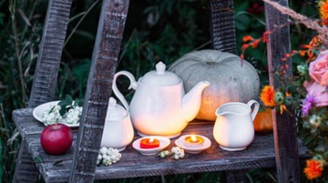 Dzbanek do zaparzania herbaty z białej porcelany Wilmax 850 ml