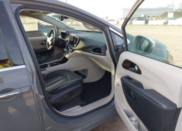 Chrysler Pacifica II 3.6 V6 291KM 2022 Chrysler Pacifica 2022r., Limited, 3.6L, od ubezpieczalni 3.6 Benzyna 291KM, zdjęcie 8