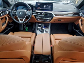 BMW Seria 5 G30-G31 2021 BMW Seria 5 530xi 2021 2.0l 2.0 Benzyna 248KM, zdjęcie 8