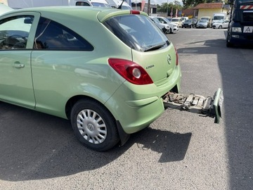 Opel Corsa D Hatchback 1.2 Twinport ECOTEC 80KM 2008 Opel Corsa 1,2-16V 80KM Klima 2010, zdjęcie 11