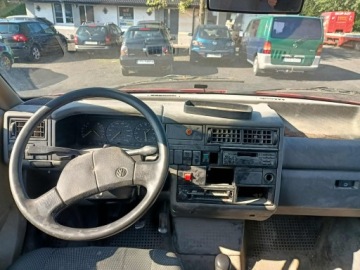 Volkswagen Caravelle T4 1992 Volkswagen T4 2.4D 92r 6os, zdjęcie 5