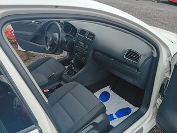 Volkswagen Golf VI Hatchback 5d 1.6 TDI-CR DPF BlueMotion 105KM 2011 Volkswagen Golf Możliwość zamiany., zdjęcie 7