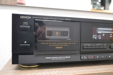 Высококачественный кассетный магнитофон Denon DMR800