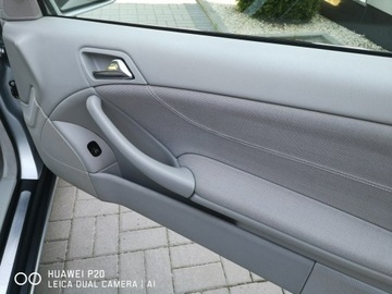 Mercedes Klasa C W203 Coupe W203 1.8 (C 180 Kompressor) 143KM 2005 Mercedes C 180 1.8Compresor 143KM Klimatronic Alu, zdjęcie 19