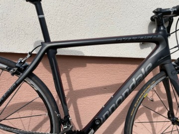 Подержанный велосипед Cannondale Synapse, полностью карбоновый