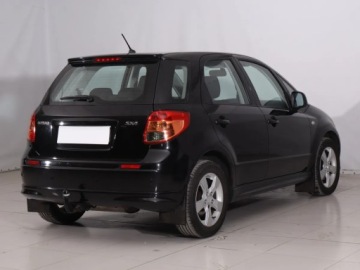Suzuki SX4 I Hatchback Facelifting 1.6 VVT 120KM 2011 Suzuki SX4 1.6 VVT, Klima, Klimatronic, zdjęcie 4