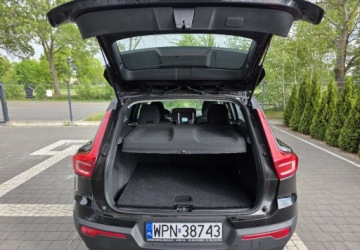 Volvo XC40 Crossover 1.5 T3 156KM 2018 Volvo XC 40 Czarne VOLVO XC40 1.5T Ful Led Alu Navi Grz.kier Kamera 1.5, zdjęcie 18