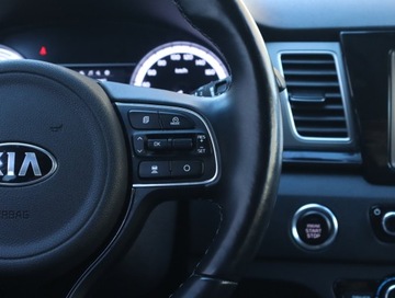 Kia Niro I Crossover 1.6 GDi Hybrid 141KM 2019 Kia Niro Hybrid, Salon Polska, Serwis ASO, zdjęcie 22