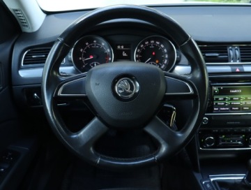 Skoda Superb II Sedan Facelifting 1.4 TSI 125KM 2014 Skoda Superb 1.4 TSI, Salon Polska, Xenon, Klima, zdjęcie 18
