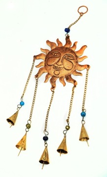 OZDOBA WISZĄCA SŁOŃCE Z DZWONKAMI SUN DEKORACJA