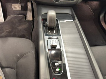 Volvo XC60 II 2021 Volvo XC 60 B4B Momentum Pro, zdjęcie 14