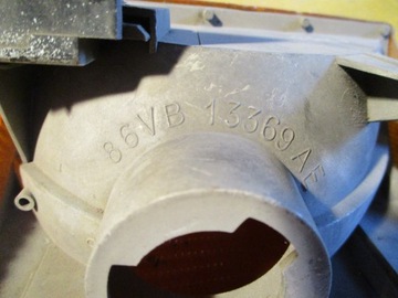 86VB13369AE SMĚROVKA LEVÝ FORD TRANSIT V
