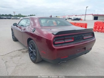 Dodge Challenger III 2022 Dodge Challenger 2022 Dodge Challenger SXT RWD 3.6 Benzyna 303KM, zdjęcie 2